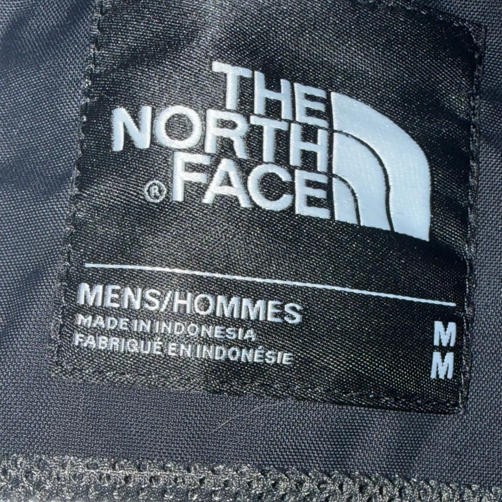 The North Face Men's 3 in 1 Black Winter Jacket - Picture 11 of 14